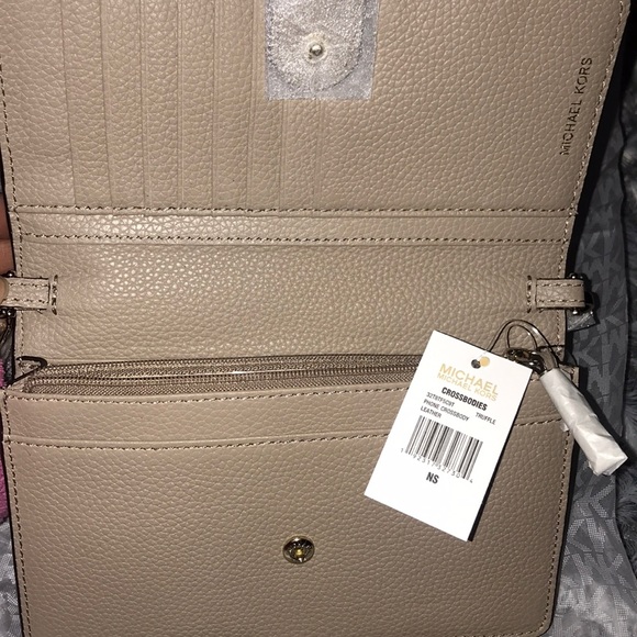 Michael Kors Convertible Crossbody Bag - Beige - Picture 6 of 8